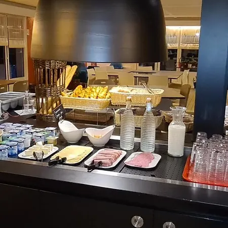 Kyriad Direct Nancy Sud -vandoeuvre - Renove 3*