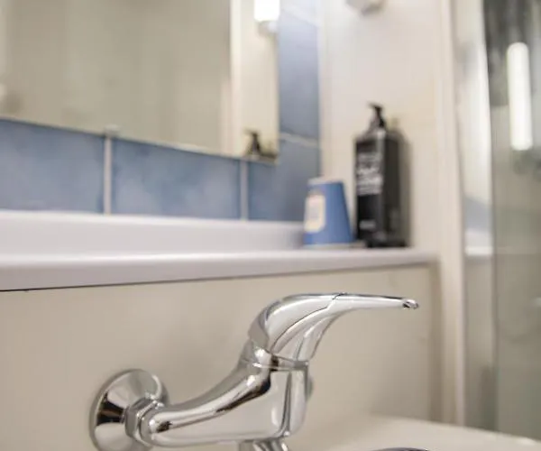 Kyriad Direct Nancy Sud -vandoeuvre - Renove